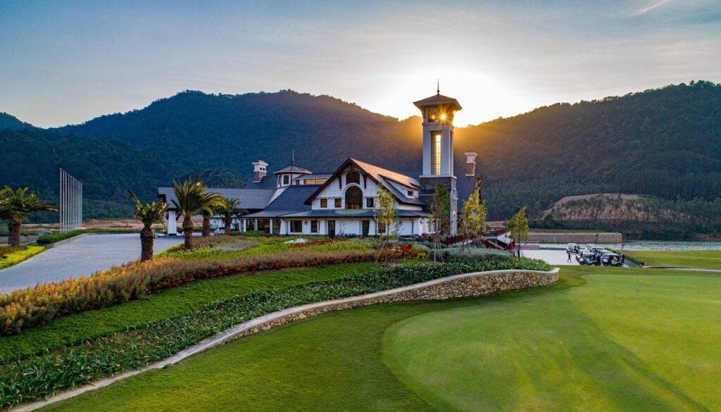 Thanh lanh golf